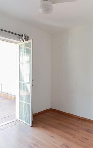Casa à venda com 105m², 3 quartos e 2 vagasQuarto