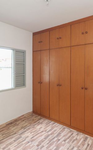 Casa à venda com 190m², 3 quartos e 2 vagas Casa à venda com 190m², 3 quartos e 2 vagasSuíte