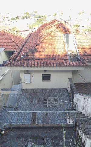 Casa à venda com 190m², 3 quartos e 2 vagas Casa à venda com 190m², 3 quartos e 2 vagasQuintal