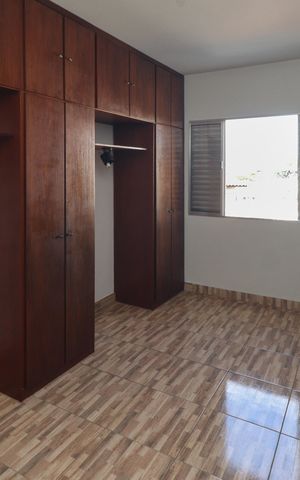 Casa à venda com 190m², 3 quartos e 2 vagas Casa à venda com 190m², 3 quartos e 2 vagasQuarto 1