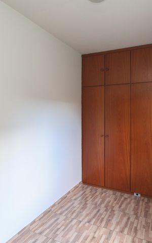 Casa à venda com 190m², 3 quartos e 2 vagas Casa à venda com 190m², 3 quartos e 2 vagasQuarto 2