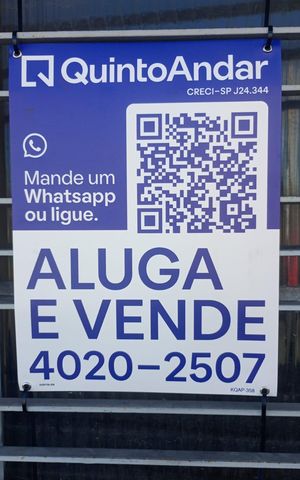 Casa à venda com 190m², 3 quartos e 2 vagas Casa à venda com 190m², 3 quartos e 2 vagasPlaquinha