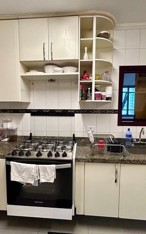 Apartamento à venda com 258m², 3 quartos e 2 vagas Apartamento à venda com 258m², 3 quartos e 2 vagasCozinha