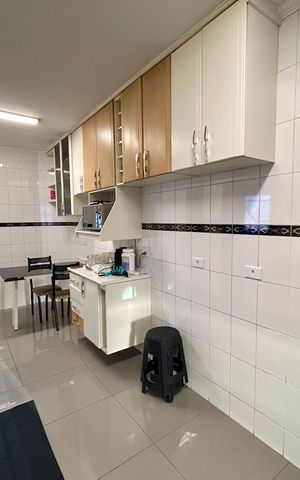 Apartamento à venda com 258m², 3 quartos e 2 vagas Apartamento à venda com 258m², 3 quartos e 2 vagasCozinha