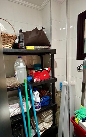Apartamento à venda com 258m², 3 quartos e 2 vagas Apartamento à venda com 258m², 3 quartos e 2 vagasBanheiro 2 / Despensa