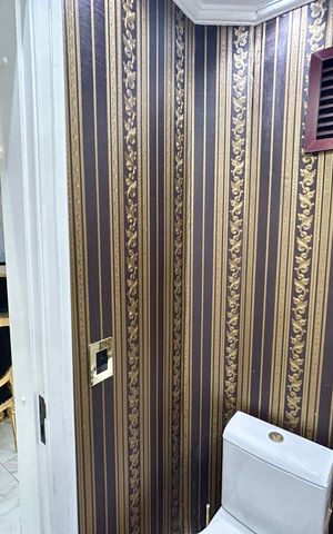 Apartamento à venda com 258m², 3 quartos e 2 vagas Apartamento à venda com 258m², 3 quartos e 2 vagasBanheiro 1