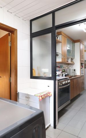 Apartamento à venda com 172m², 3 quartos e 3 vagasÁrea quarto e banheiro de Serviço 