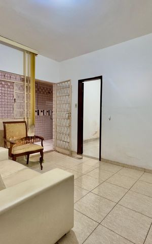 Casa à venda com 445m², 4 quartos e 2 vagas