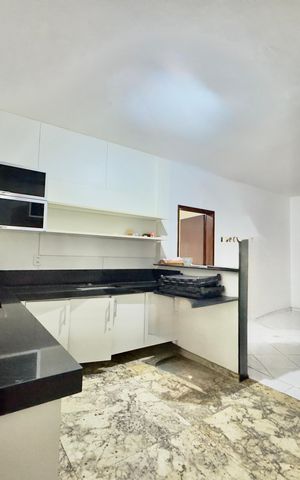 Casa à venda com 445m², 4 quartos e 2 vagas
