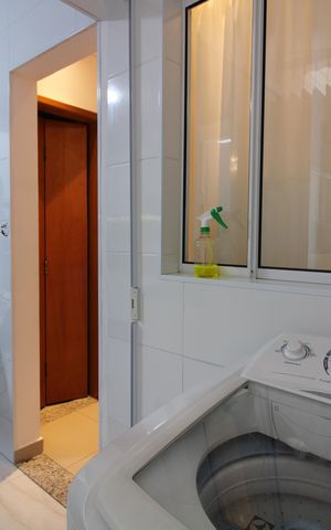 Casa de condomínio à venda com 120m², 3 quartos e 2 vagasÁrea de Serviço