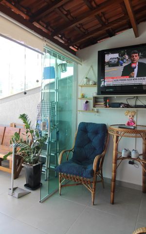 Casa de condomínio à venda com 120m², 3 quartos e 2 vagasSala Varanda Superior