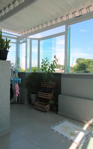 Casa de condomínio à venda com 120m², 3 quartos e 2 vagasVaranda Superior
