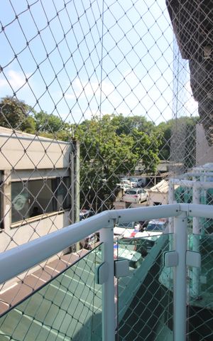 Casa de condomínio à venda com 120m², 3 quartos e 2 vagasVaranda quarto 3