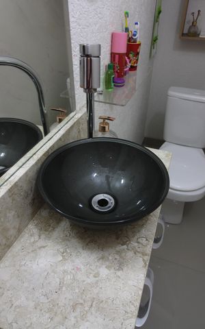 Casa de condomínio à venda com 120m², 3 quartos e 2 vagasLavabo