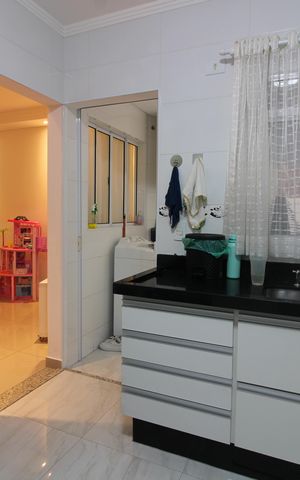 Casa de condomínio à venda com 120m², 3 quartos e 2 vagasÁrea de Serviço
