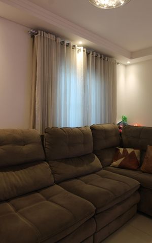 Casa de condomínio à venda com 120m², 3 quartos e 2 vagasSala