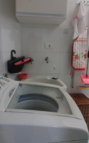 Casa de condomínio à venda com 120m², 3 quartos e 2 vagasÁrea de Serviço