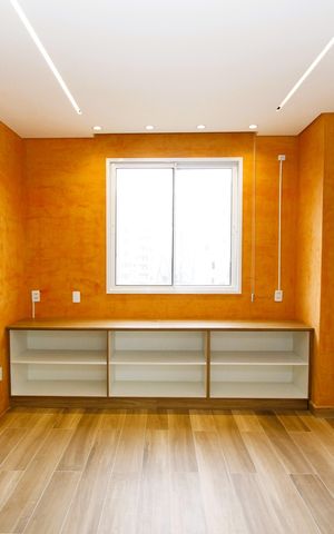 Apartamento à venda com 65m², 2 quartos e 2 vagasmercado