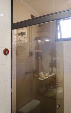 Apartamento à venda com 89m², 3 quartos e 2 vagasBanheiro da Suíte 1
