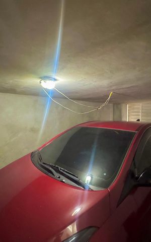 Casa à venda com 288m², 2 quartos e 1 vagaGaragem