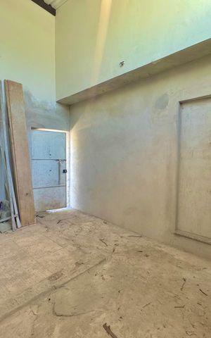 Casa à venda com 288m², 2 quartos e 1 vagaSala