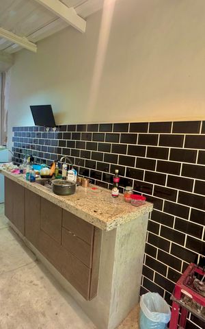 Casa à venda com 288m², 2 quartos e 1 vagaCozinha