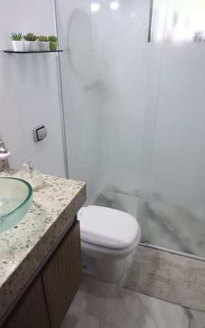 Casa para alugar com 706m², 4 quartos e 4 vagasBanheiro 1