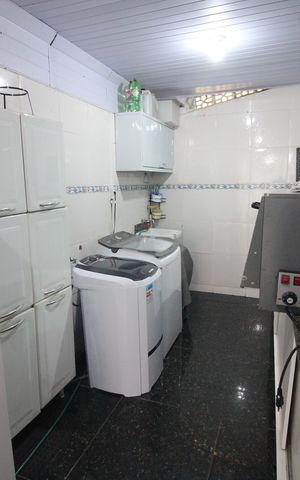 Casa para alugar com 706m², 4 quartos e 4 vagasÁrea de Serviço