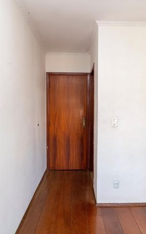 Casa à venda com 160m², 4 quartos e 2 vagas Casa à venda com 160m², 4 quartos e 2 vagasSuíte