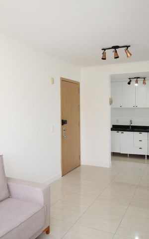 Apartamento à venda com 68m², 3 quartos e 1 vagaSala