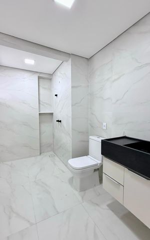 Apartamento à venda com 183m², 4 quartos e 2 vagas