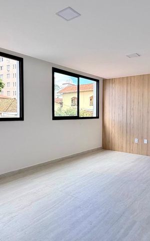 Apartamento à venda com 183m², 4 quartos e 2 vagas