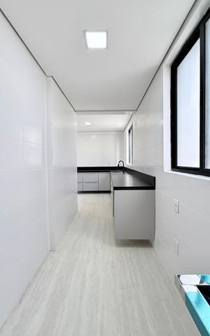 Apartamento à venda com 183m², 4 quartos e 2 vagas