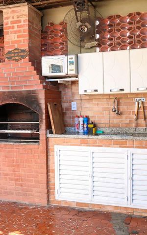 Casa à venda com 173m², 3 quartos e 4 vagas Casa à venda com 173m², 3 quartos e 4 vagasChurrasqueira