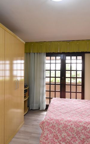 Casa de condomínio à venda com 450m², 3 quartos e 4 vagasQuarto 2