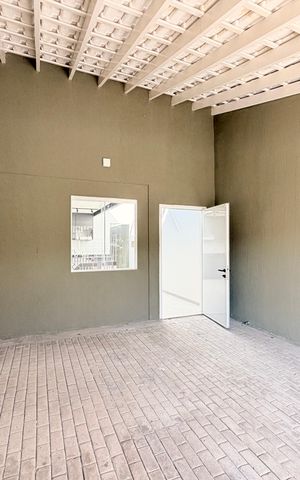 Casa à venda com 125m², 3 quartos e 2 vagasGaragem