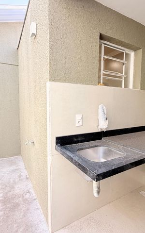 Casa à venda com 125m², 3 quartos e 2 vagasÁrea de Serviço