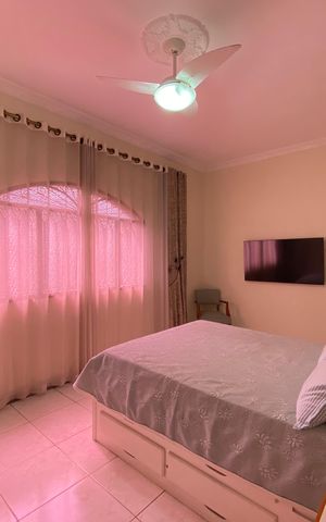 Casa à venda com 212m², 3 quartos e 4 vagas