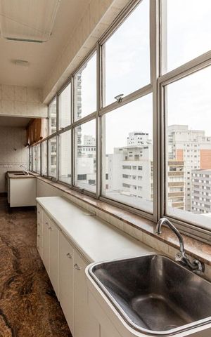Apartamento à venda com 237m², 4 quartos e 2 vagasÁrea de Serviço