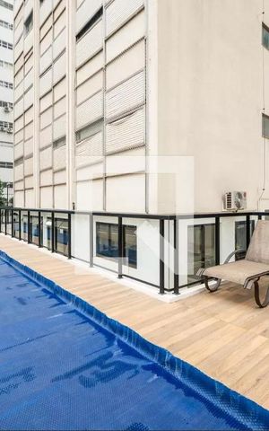 Apartamento à venda com 237m², 4 quartos e 2 vagasPiscina