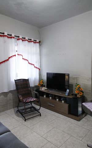 Casa para alugar com 200m², 2 quartos e 1 vagaSala