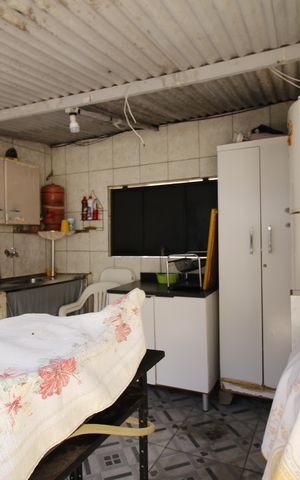 Casa para alugar com 200m², 2 quartos e 1 vagaQuintal
