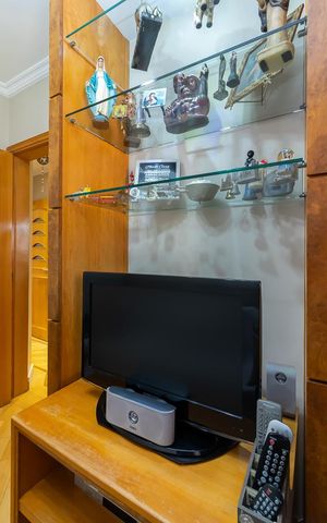 Apartamento à venda com 71m², 3 quartos e 2 vagasQuarto 3