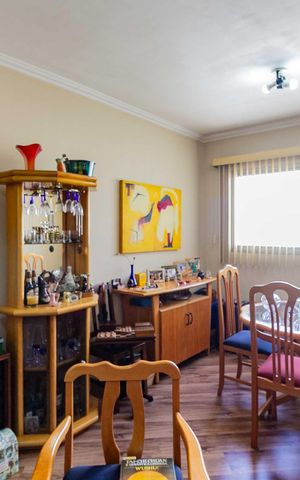 Apartamento à venda com 55m², 2 quartos e 1 vaga Apartamento à venda com 55m², 2 quartos e 1 vagaSala