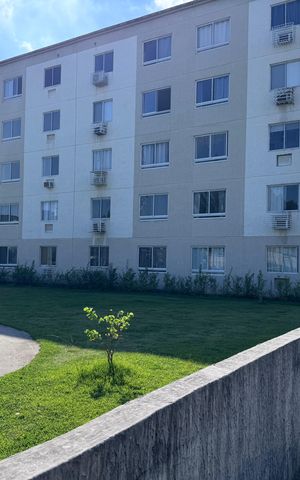 Apartamento à venda com 45m², 2 quartos e 1 vaga Apartamento à venda com 45m², 2 quartos e 1 vagaFachada