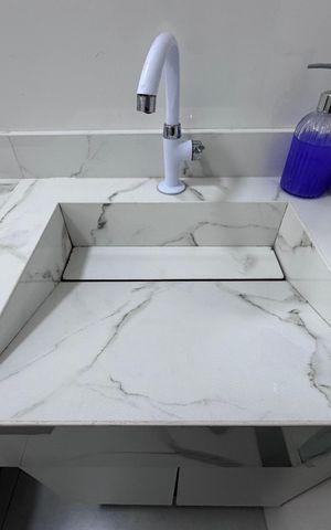 Apartamento à venda com 45m², 2 quartos e 1 vaga Apartamento à venda com 45m², 2 quartos e 1 vagaBanheiro Social
