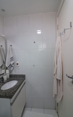 Apartamento à venda com 70m², 3 quartos e 1 vagaQuarto 1 - Suíte Banheiro 