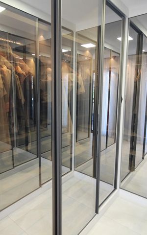 Casa à venda com 330m², 4 quartos e 5 vagasCloset Quarto 1