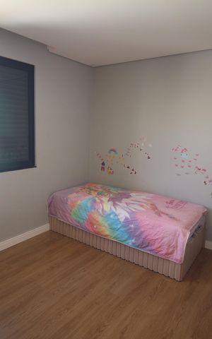 Casa à venda com 330m², 4 quartos e 5 vagasQuarto 3
