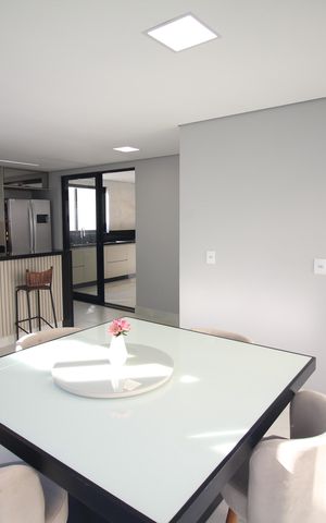 Casa à venda com 330m², 4 quartos e 5 vagasCozinha